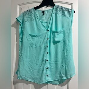Maurice’s XL mint green lace sheer top shirt work dressy button up‎ women’s